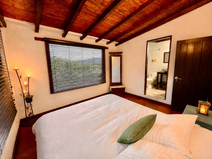 Bedroom 2, Hostal Casa Lantana, Suesca