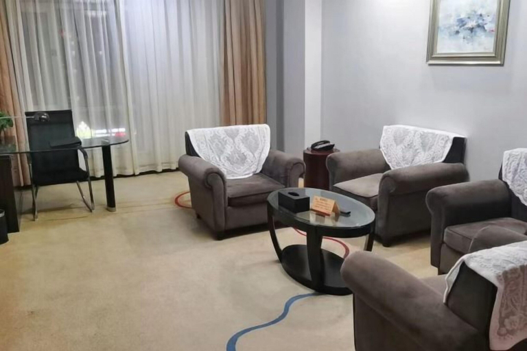 Room 4, Dongming International Hotel, Heze