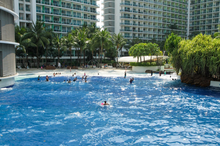 Others 2, Azure Urban Resort Residences, Parañaque