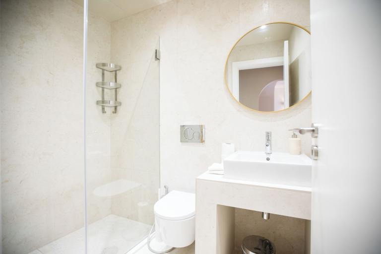 Bathroom 4, The Salty Lodge, Lagos