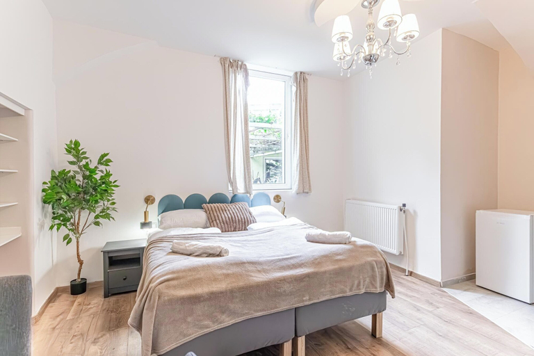 Room 5, Cozy Long-Term Studio Near Westbahnhof, Wien