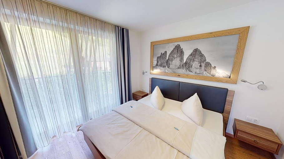 Bedroom 2, Apartments Dolomit-Royal, Lienz