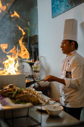 Food & Drinks 4, Ripon Grand Hill, Nuwara Eliya