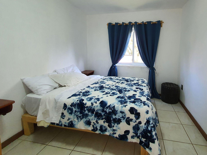 Bedroom 2, Herradura VIP Inn, Mazamitla