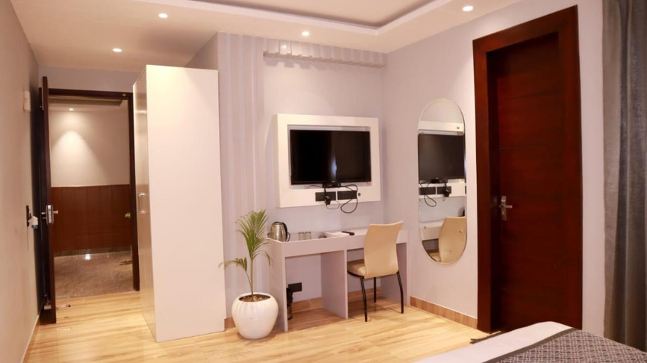 Others 5, Hotel VS Residency, Gurgaon