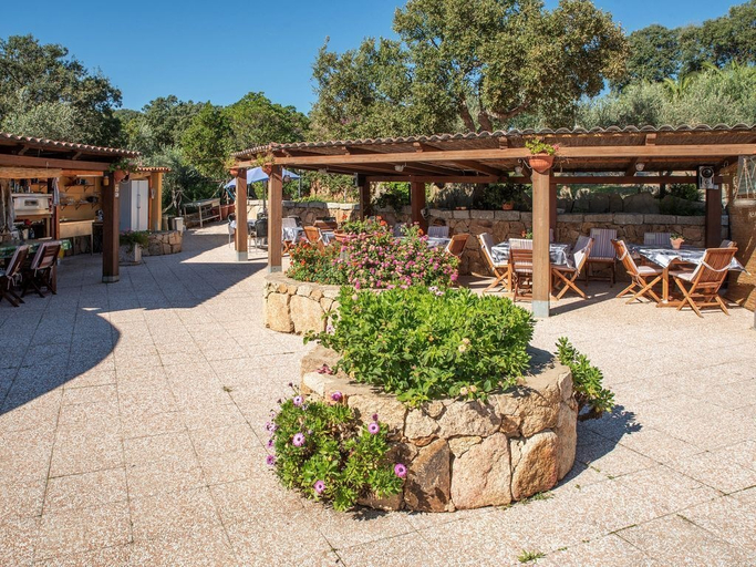 Exterior & Views 2, Résidence Villa Smeralda, Olbia-Tempio