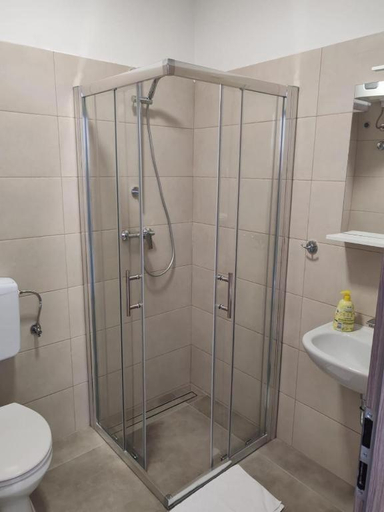 Bathroom 5, Adriatica, Zadar
