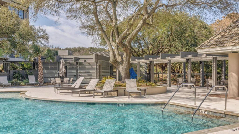 Interior 4, 1405 Ocean Club by Avantstay Oceanfront Home w/ Shared Pool, Charleston