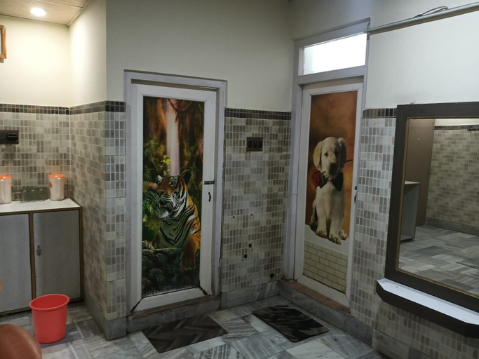 Room 3, Hotel Lokenath New, Birbhum