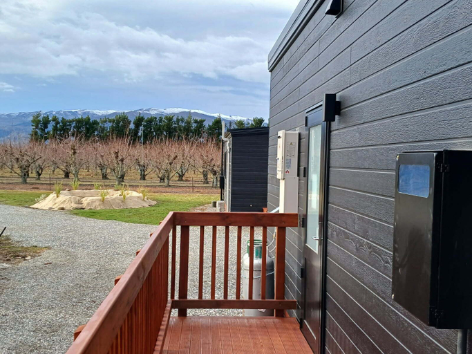 Property grounds 4, Suncrest Villas, Central Otago
