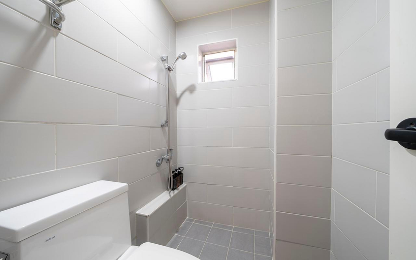 Bathroom 5, Eungam Maple, Eun-pyeong