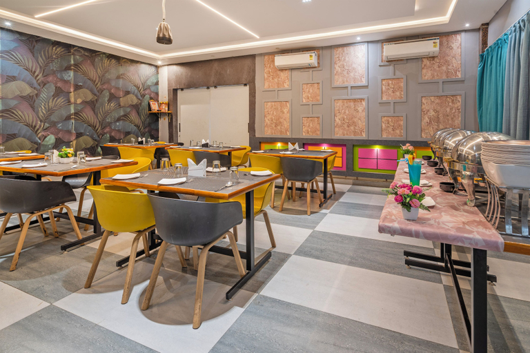 Food & Drinks 5, Treebo Imperia, Kommadi, Visakhapatnam
