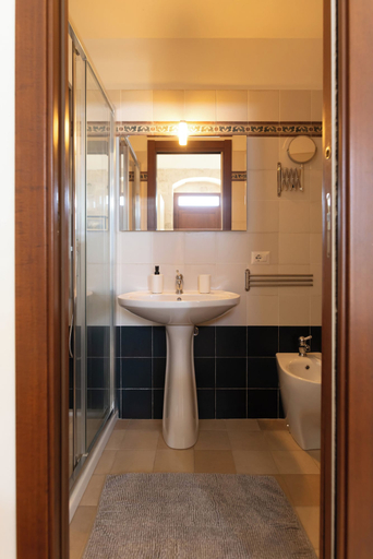 Bathroom 4, Tenuta cappello, Ragusa