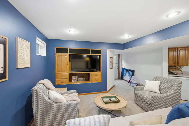 Living area 4, Loveland Luxury Getaway Pool Golf Course, Clermont