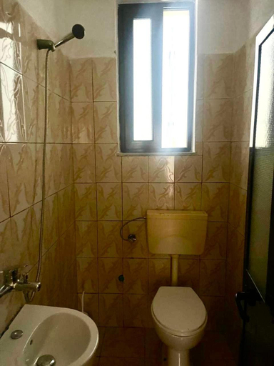 Bathroom, Mani rooms, Durrësit