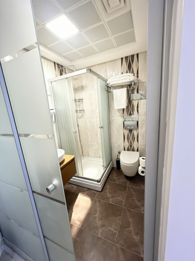 Bathroom, Mavi Konak Alacati, Çeşme