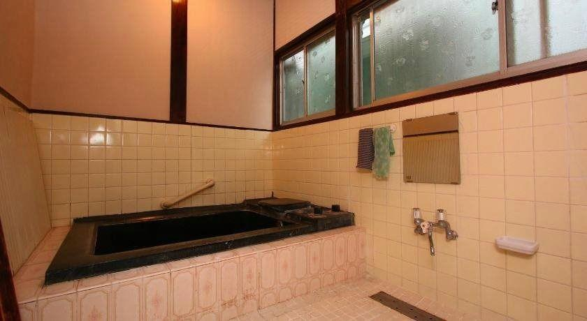 Bathroom, Saifuya Ryokan, Yanagawa