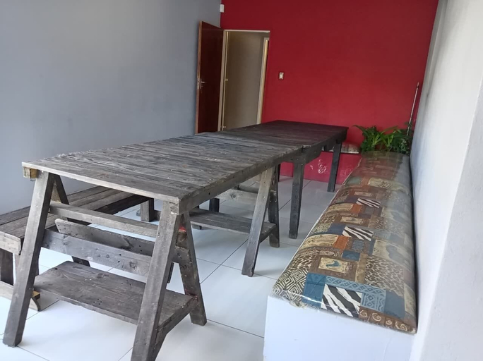 Outdoor dining 3, One World Boarding House, West Rand