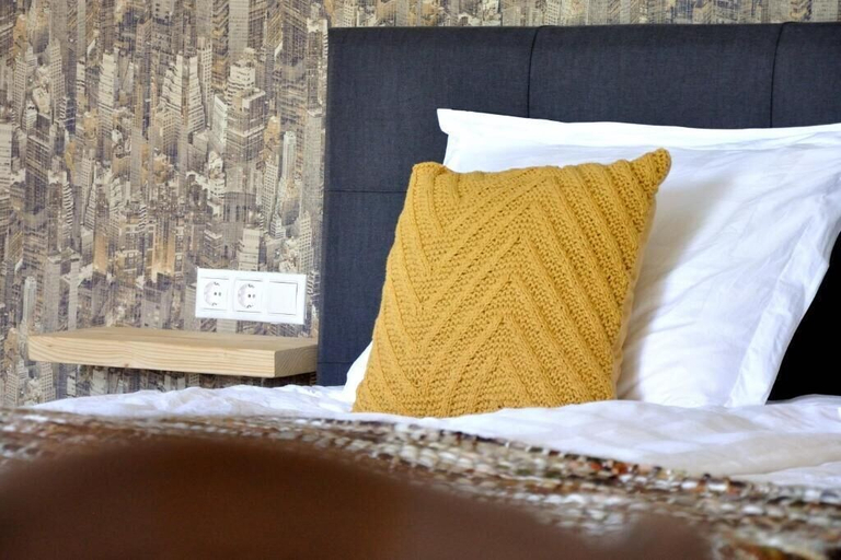 Bedroom 2, Tisza Topic, Heves