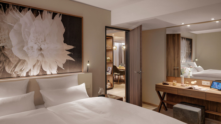 Bedroom 4, Hotel Stadt Lörrach, Lörrach