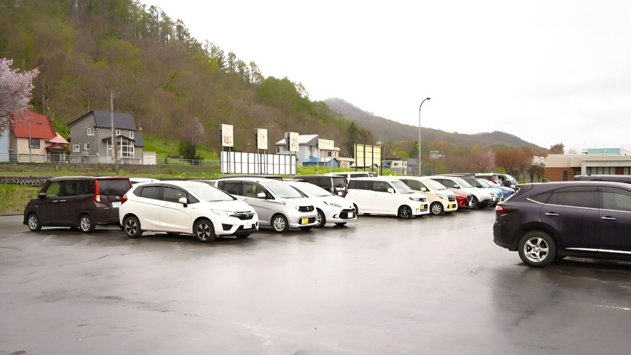 Parking, Onsen Yusenkaku, Rankoshi