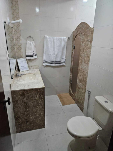 Bathroom 2, CAXU HOSTEL, Cachoeiro de Itapemirim