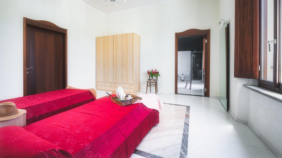 Bedroom 3, VILLA CROCI 12, Emma Villas, Grosseto