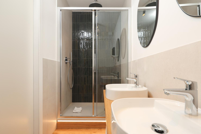 Bathroom 4, N7 Rooms, Florence
