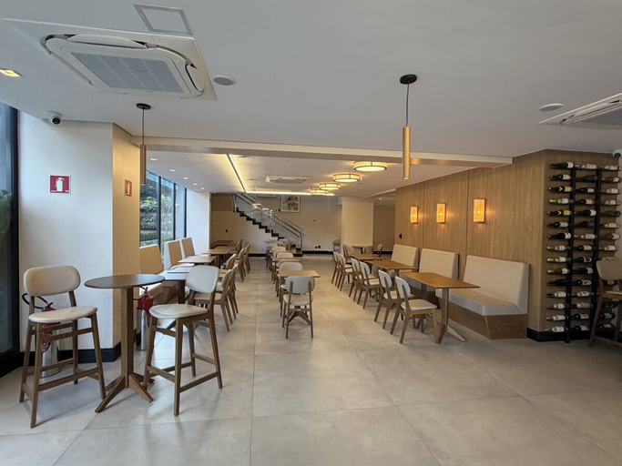 Breakfast area, Hotel Plaza Belmar by HCC, Campo Grande