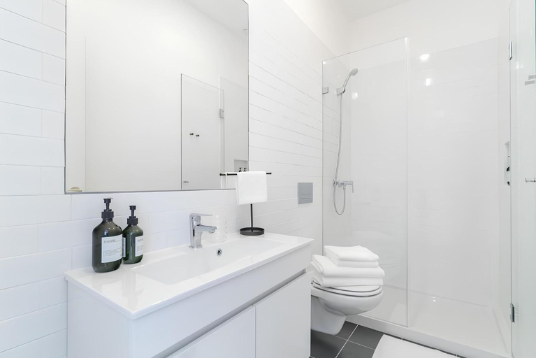 Bathroom 2, Lapa Stylish Apartments, Lisbon