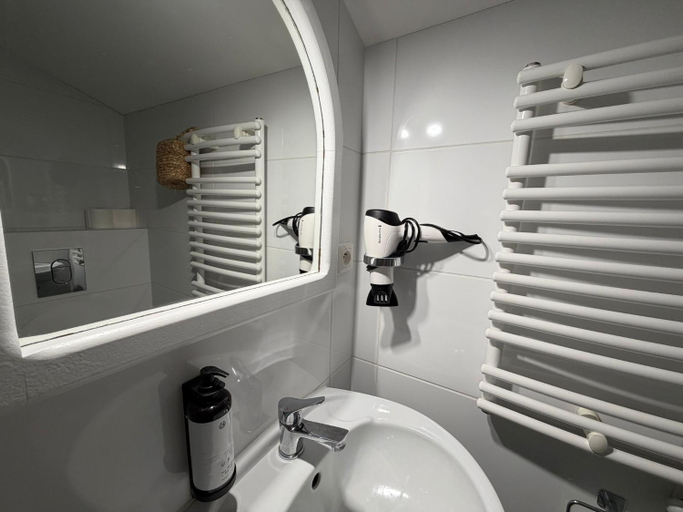 Bathroom 2, noi Resort SPA - woda i las, Nowy Sącz