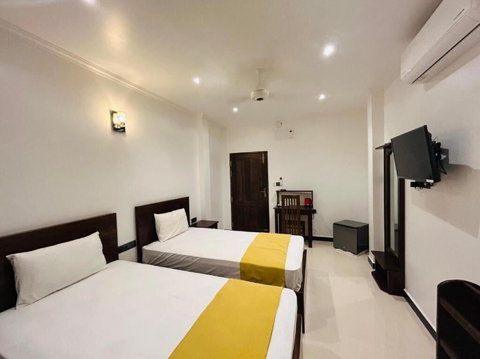 Room 5, City Palace Hotel Jaffna, Jaffna