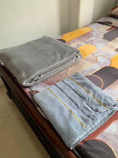 4, Hostal Belletini, Manta
