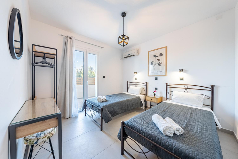 Bedroom 4, Roys Blu Hotel, Ionian Islands