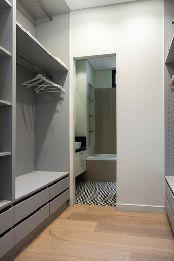 Bathroom 3, Rare Koukaki garden flat near Acropolis, Attica