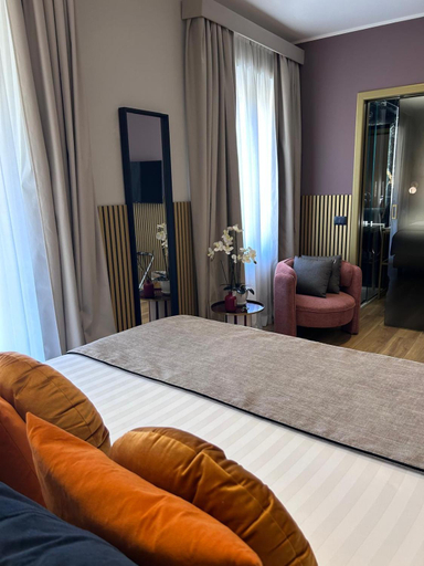 Bedroom 2, Mavi Luxury Suites, Rome