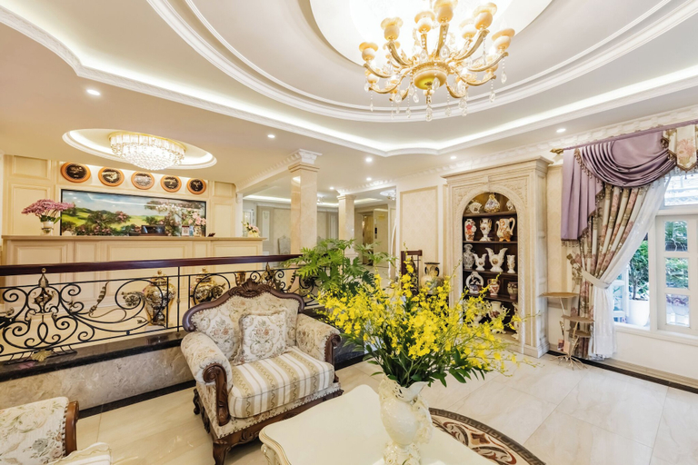 Others 5, Hoa Sen Vang, Đà Lạt