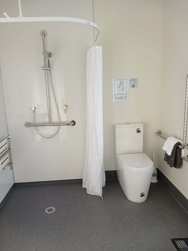 Bathroom 3, Suncrest Villas, Central Otago