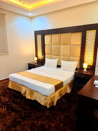 Room 2, quiet rooms 10, Riyadh
