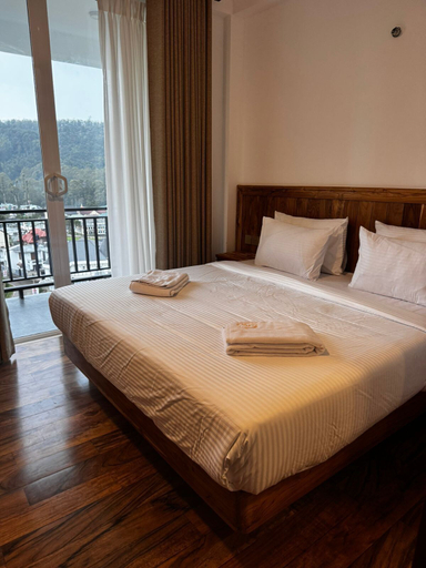 Room 4, Rosen Burge Hotel, Nuwara Eliya