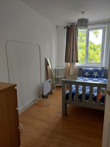 Others 5, Bethel Apartments, Leeds