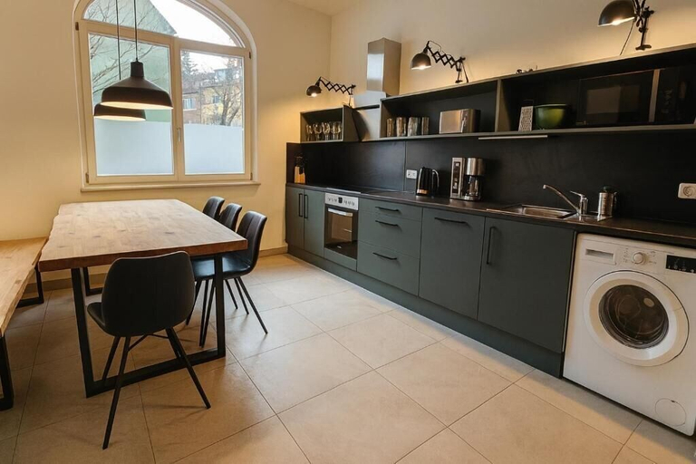 Private kitchen, 170m2 Apartment bis zu 15 P. 1min UBahn, Nürnberg