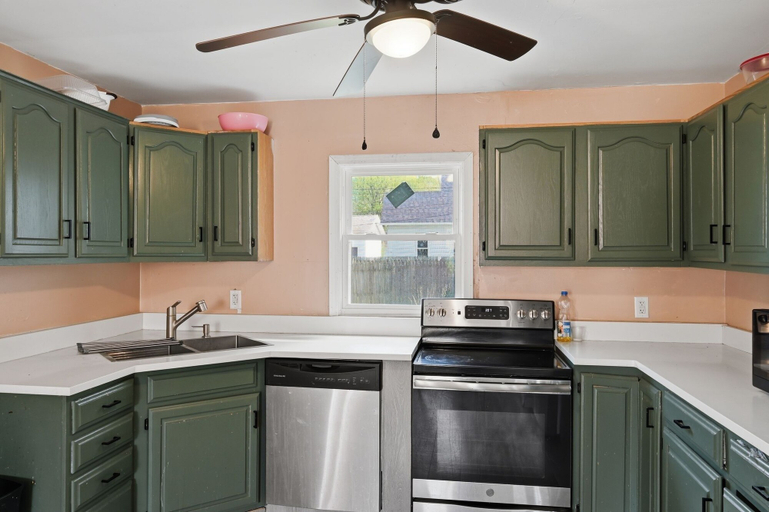 Private kitchen 2, 5 Min to Notre Dame: Private Garage - Pet Friendly, Saint Joseph
