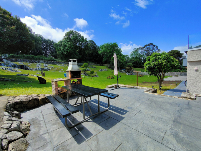 Outdoor dining 3, Casa Villana, Asturias