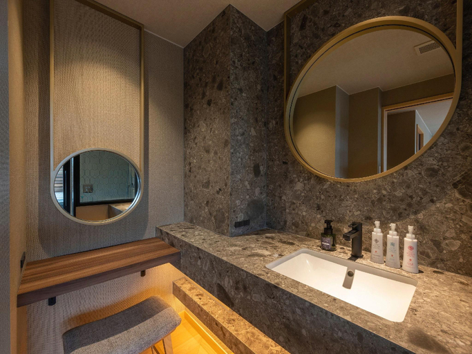 Bathroom 5, Shimahana - Sumoto Onsen, Sumoto