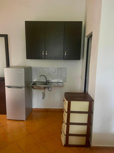 Others 4, Mani rooms, Durrësit