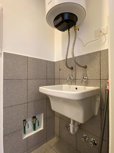 Room 3, w Upscale 2BR w Balcony View in Miraflores, Lima