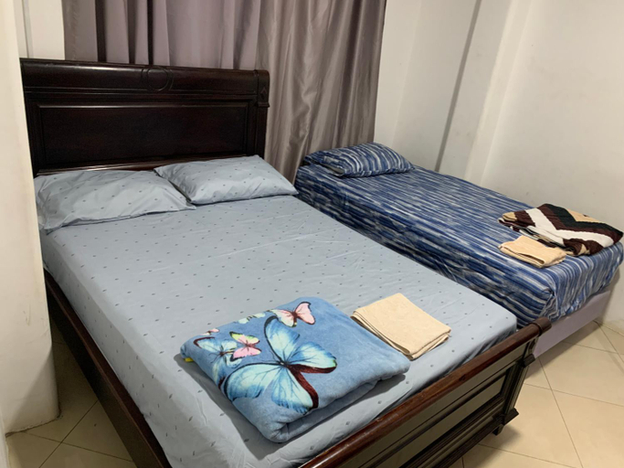 5, Hostal Belletini, Manta