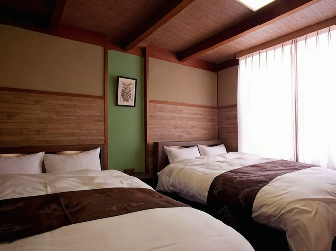 Bedroom 2, Kosho, Takahama
