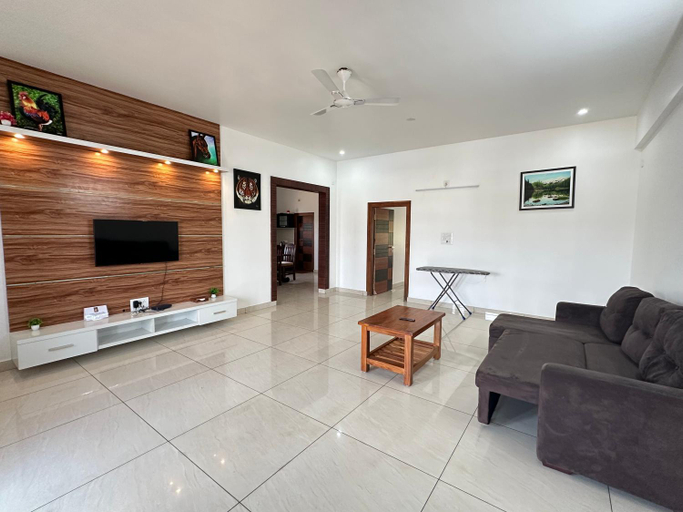 Others 3, SS LUXURY COMFORTS. Two bhk AC luxurious apartment, Chikmagalur